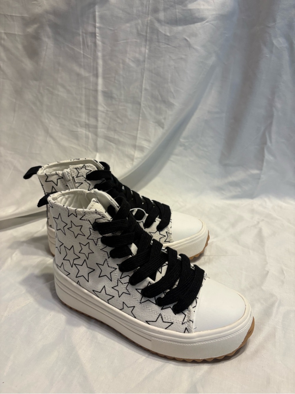 Target White High-Top Sneakers with Black Star Print and Black Laces